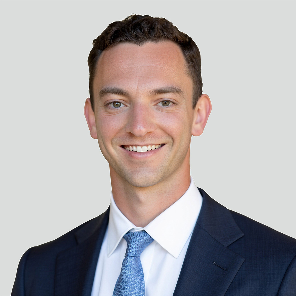 Luke Pillarella headshot